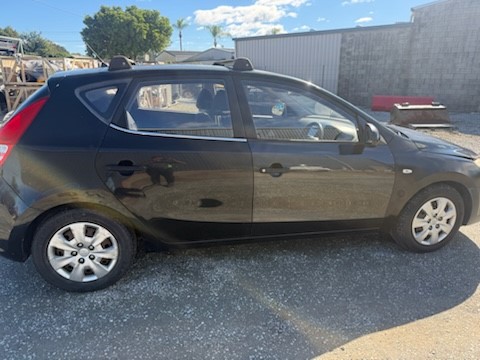 2009 Hyundai 130 Manual