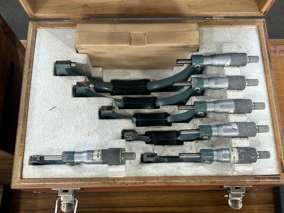 Mitutoyo Outside Micrometers Set