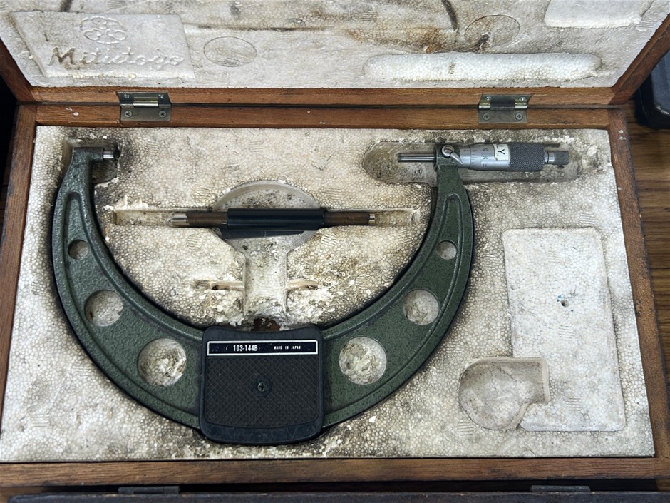 Mitutoyo Micrometer