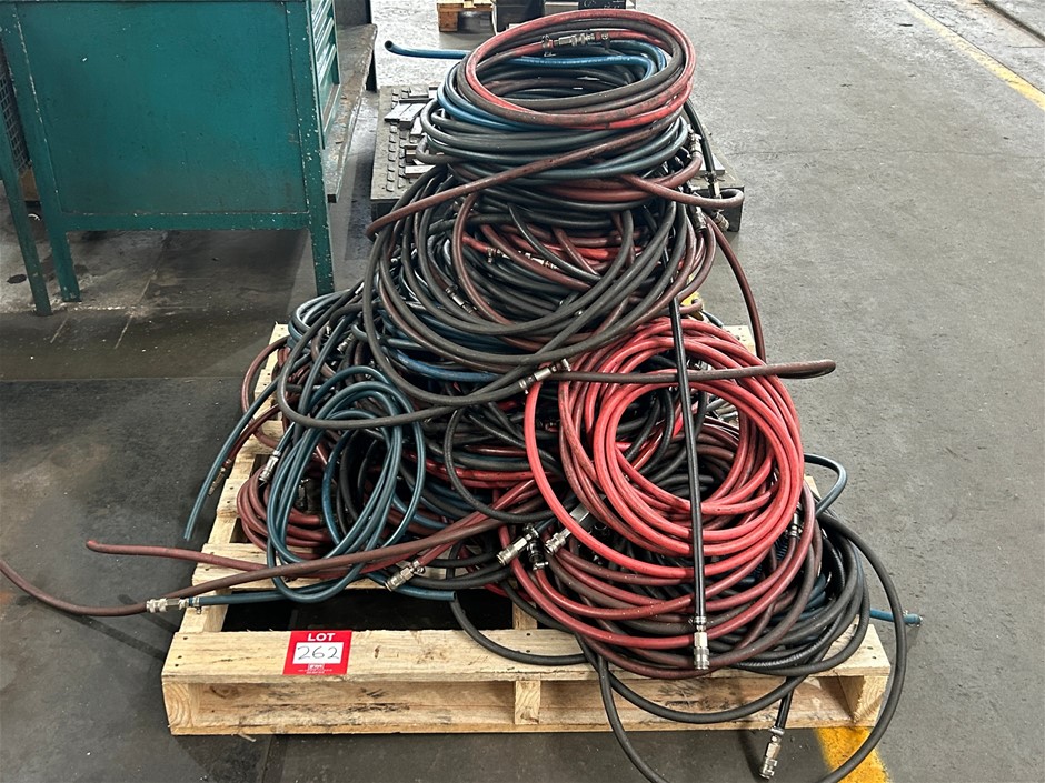 Pallet of Assorted Air Hoses