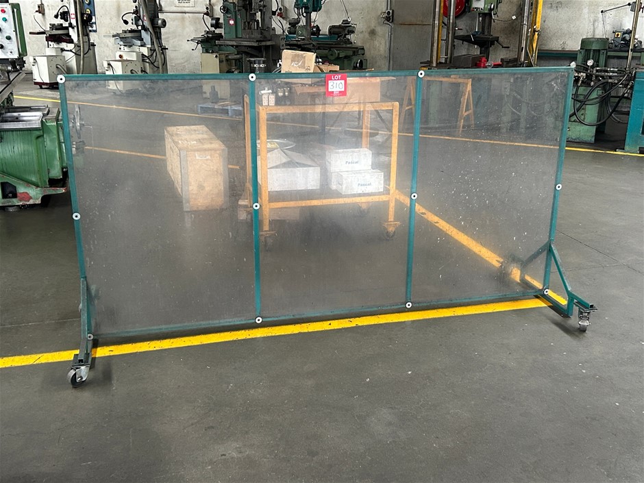 Mobile Swarf Barrier