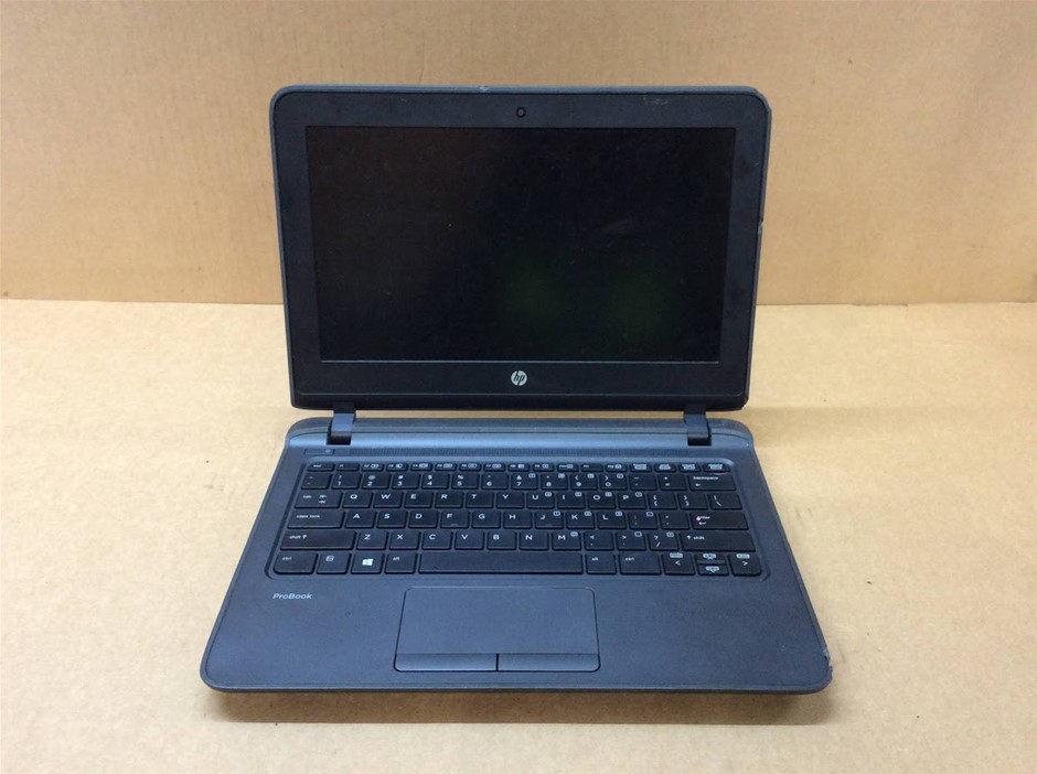 HP ProBook 11 G1 Laptop i3-5005U 4GBRAM 128GB Black
