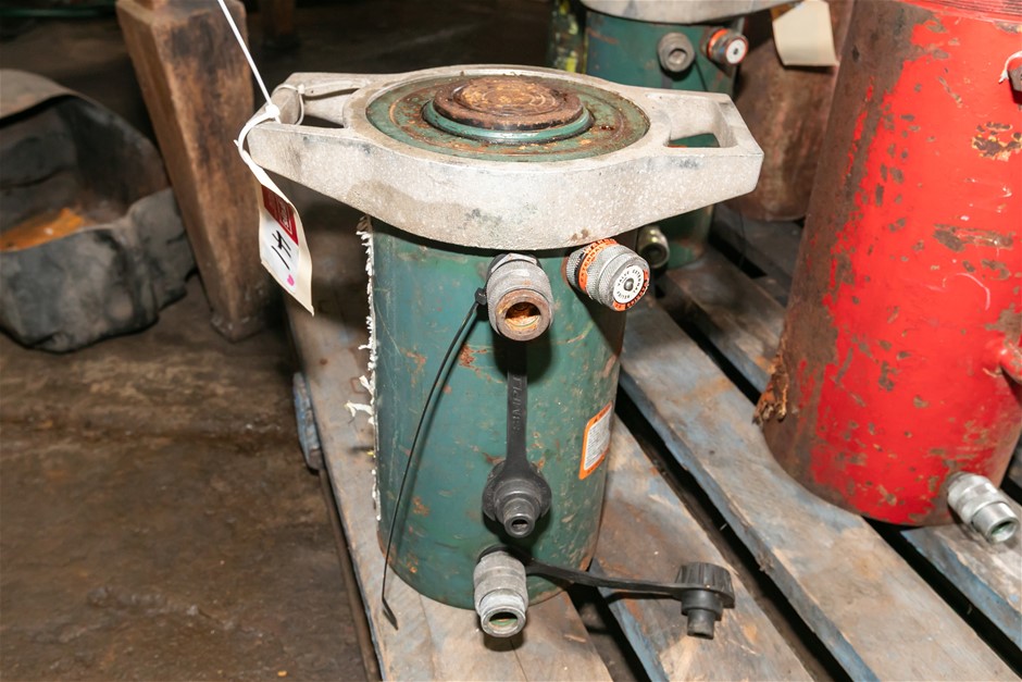 Double Acting Hydraulic Ram