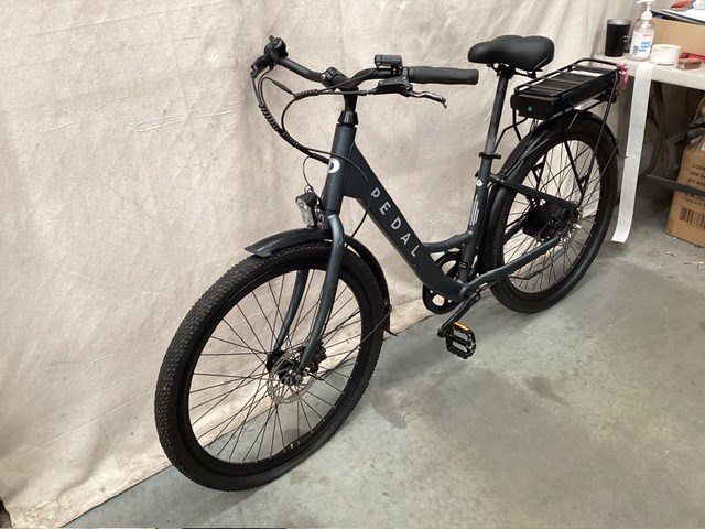 <p>Ladies Pedal E-Bike </p>