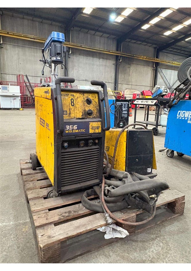 WIA Weldmatic 356 MIG Welder with W64 Wire Feeder