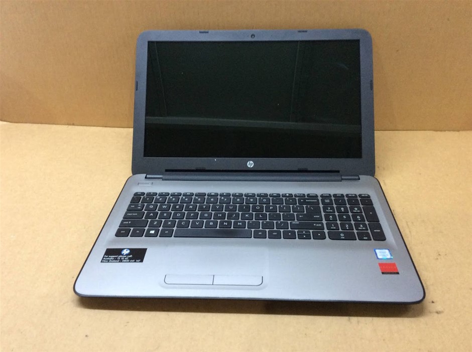 HP TPN-C125 Laptop i5-7200U 8GBRAM 240GB Silver