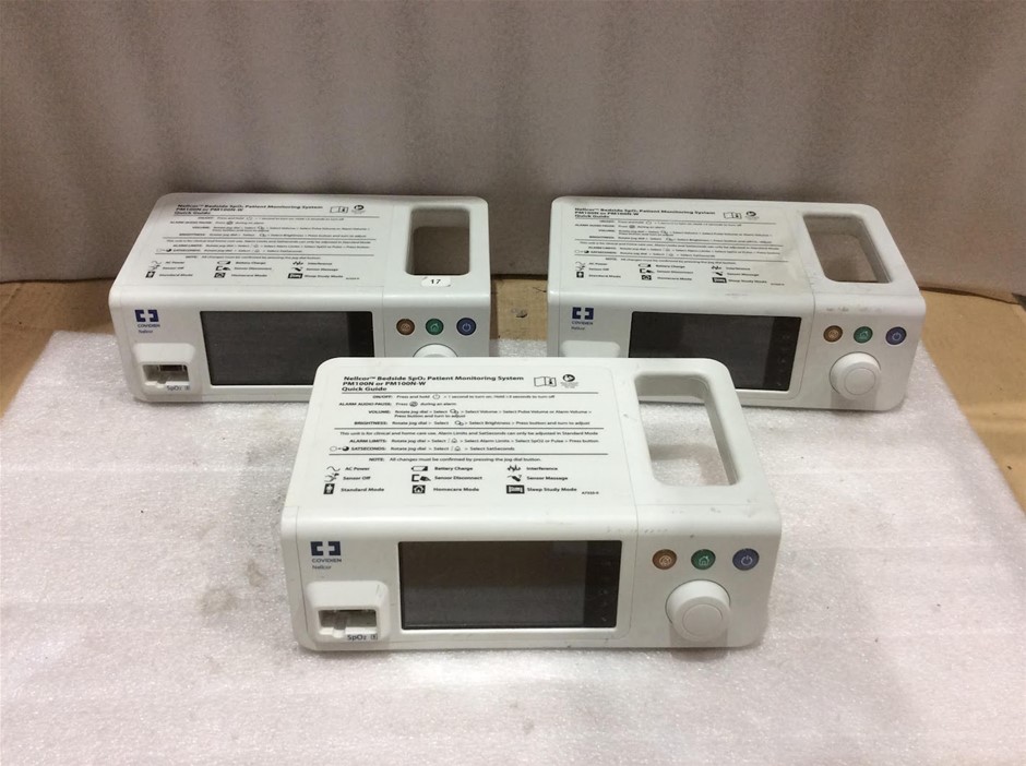 Covidien Nellcor PM100N Bedside SpO2 Patient Monitoring System (Lot of 3)