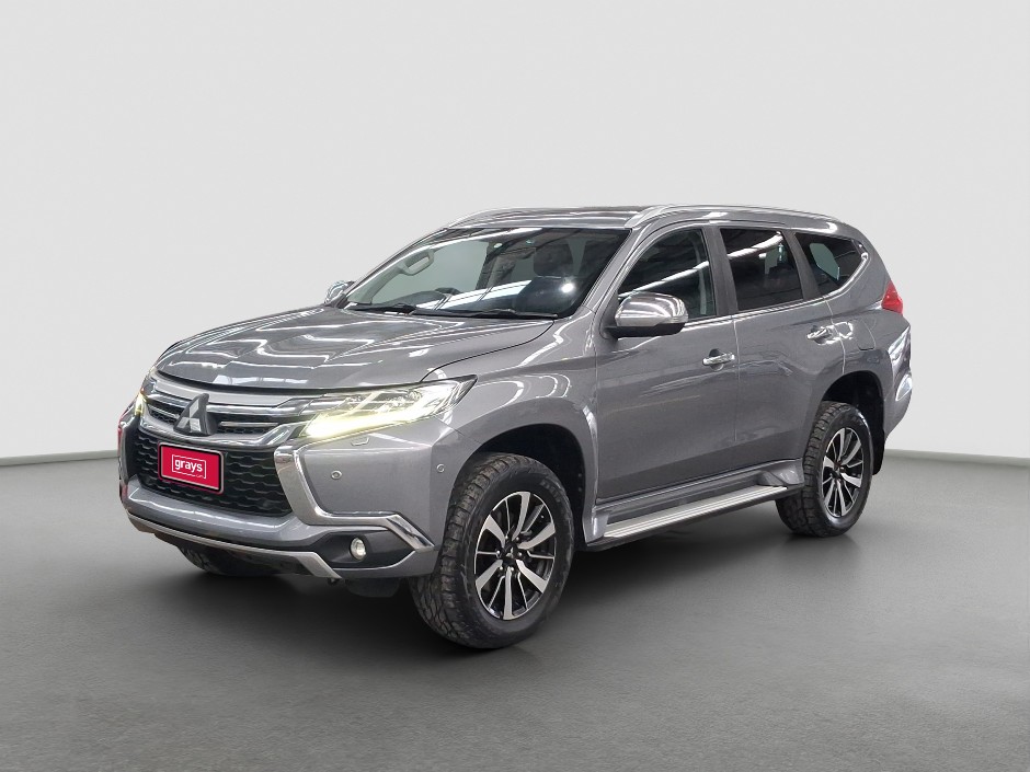 2016 Mitsubishi Pajero Sport Exceed Diesel