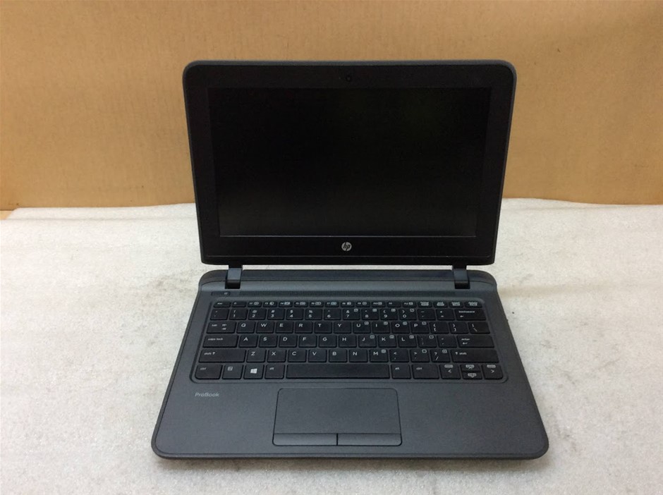 HP PROBOOK 11G2 Laptop I3-6100U 4GBRAM 128GB Black