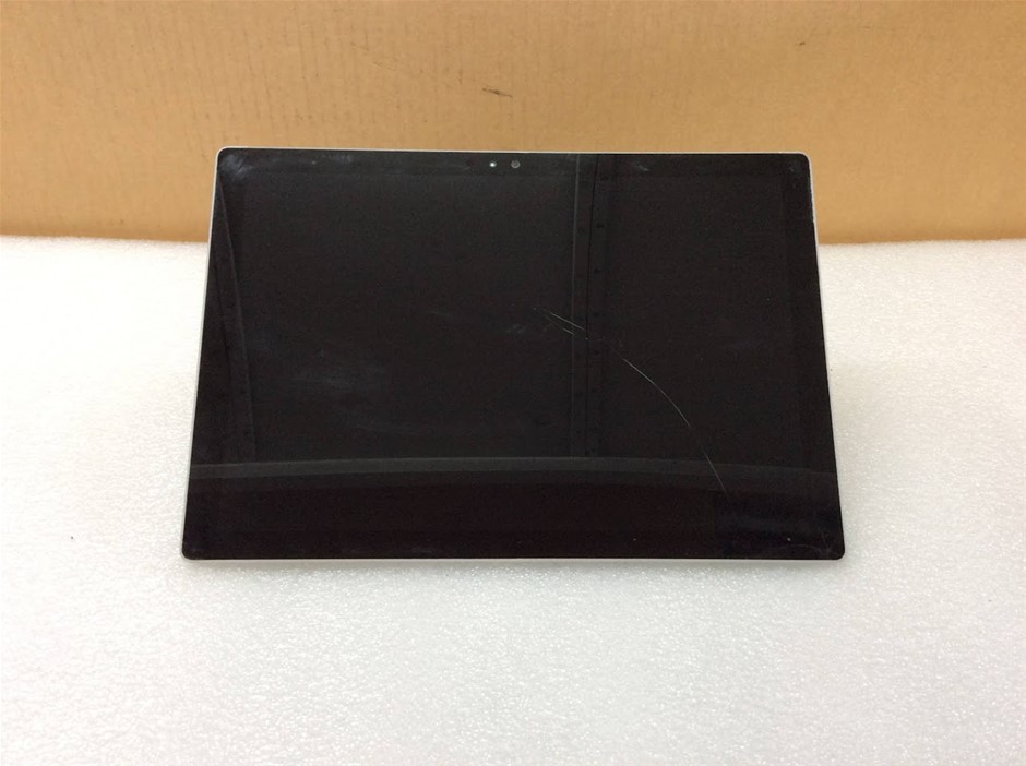 MICROSOFT SURFACE 1724 Laptop I7-6650U 8GBRAM 256GB
