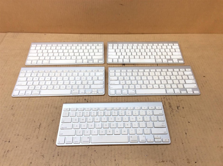Apple A1314 Wireless Keyboard (Lot of 5)