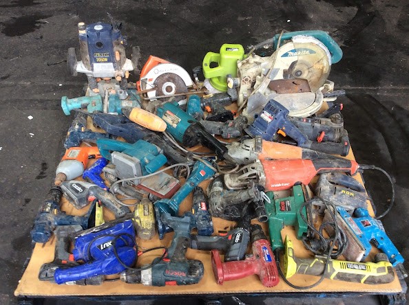 Ryobi/Makita/Bosch/Ozito Mixed Brand and Model Electric Drill/Power Tools