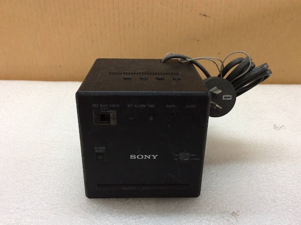 Sony ICF-C1 Alarm Clock Radio