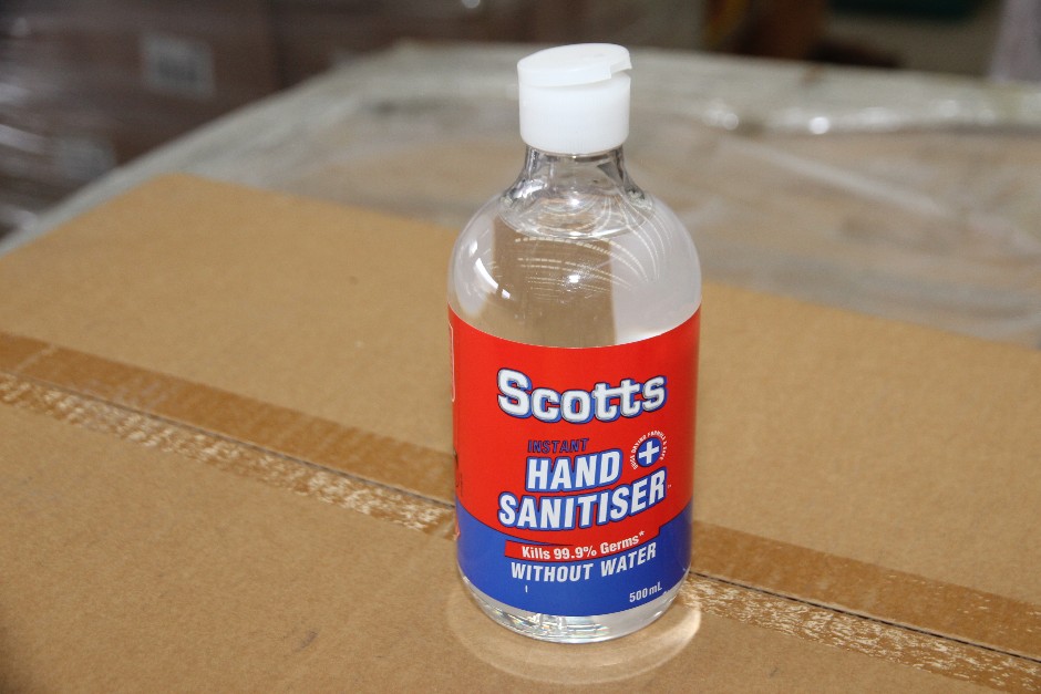 <p>Scotts 500mL Hand Sanitiser Gel</p>
