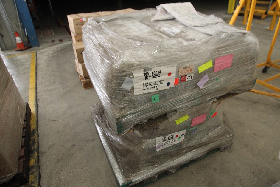 <p>Insulating Packaging</p>