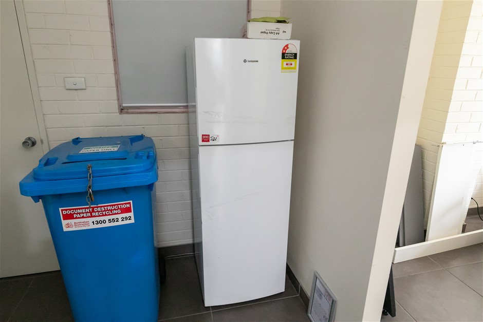 Upright Fridge/Freezer