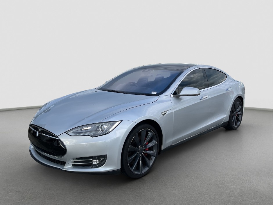 2014 Tesla Model S P85 Electric