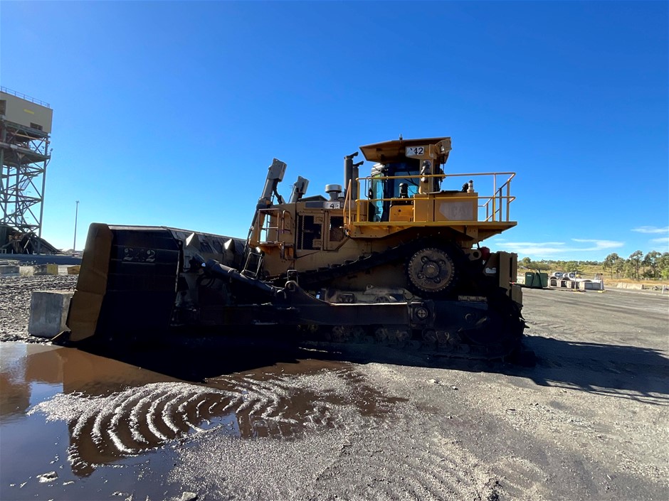 CAT D11T Crawler Dozer