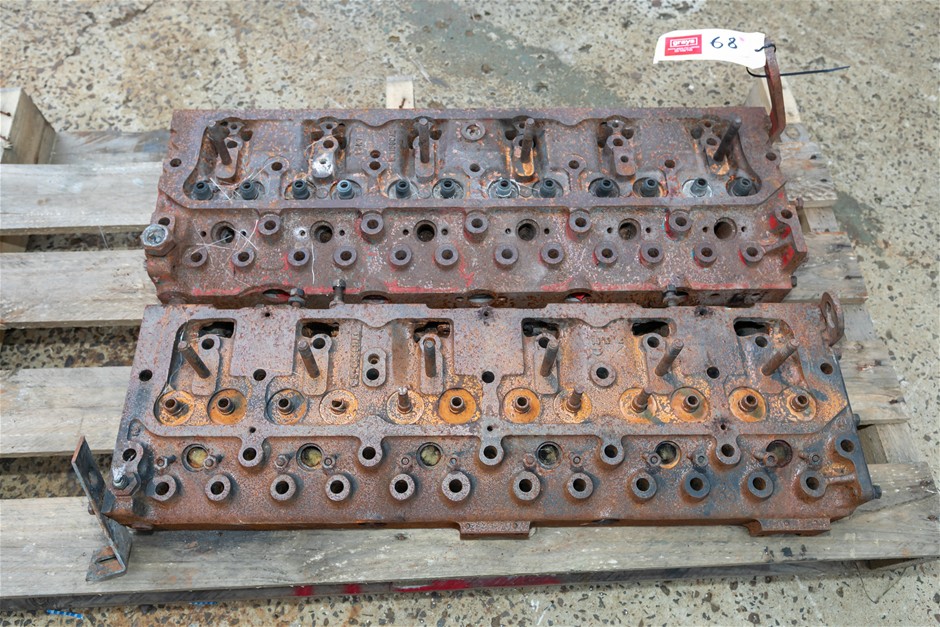 Perkins 6-354 Diesel Heads