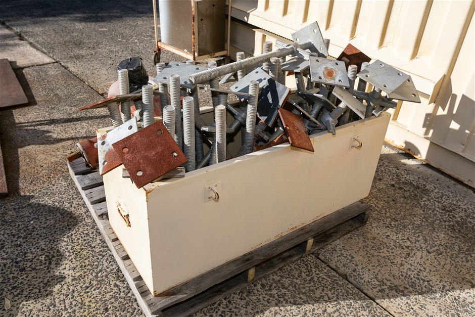 <B>Formwork Jacks</B>