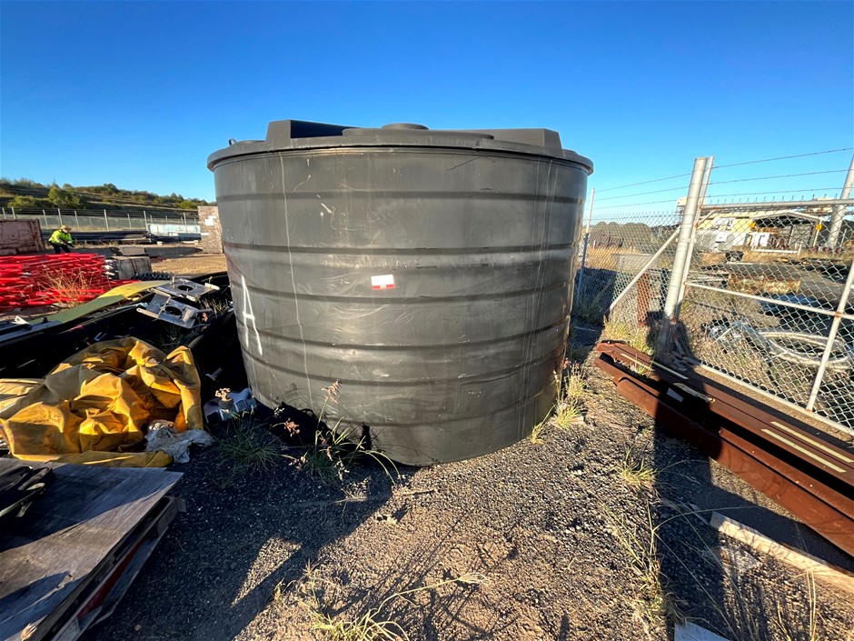 Poly Tank