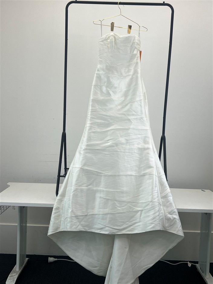 Bridal Dress, F – French By Wendy Makin