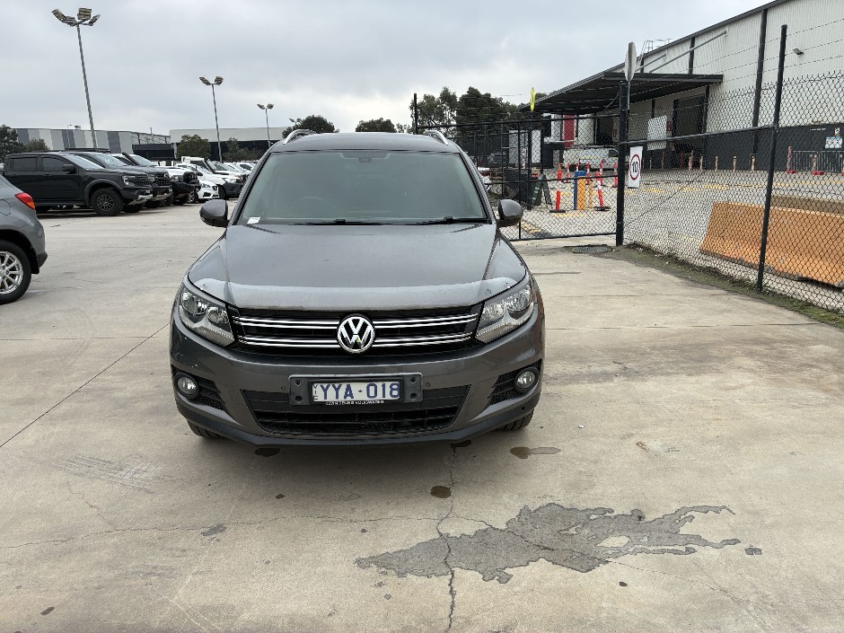(Melbourne) Motor Vehicle Auction PV
