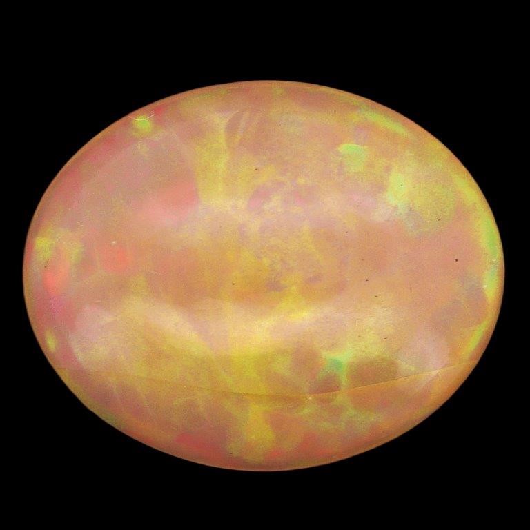 4.97 Carats White Color-Play Opal