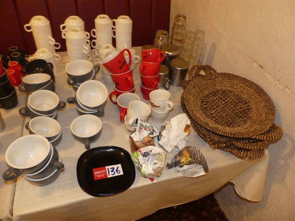 <B>Coffee Cups</B>