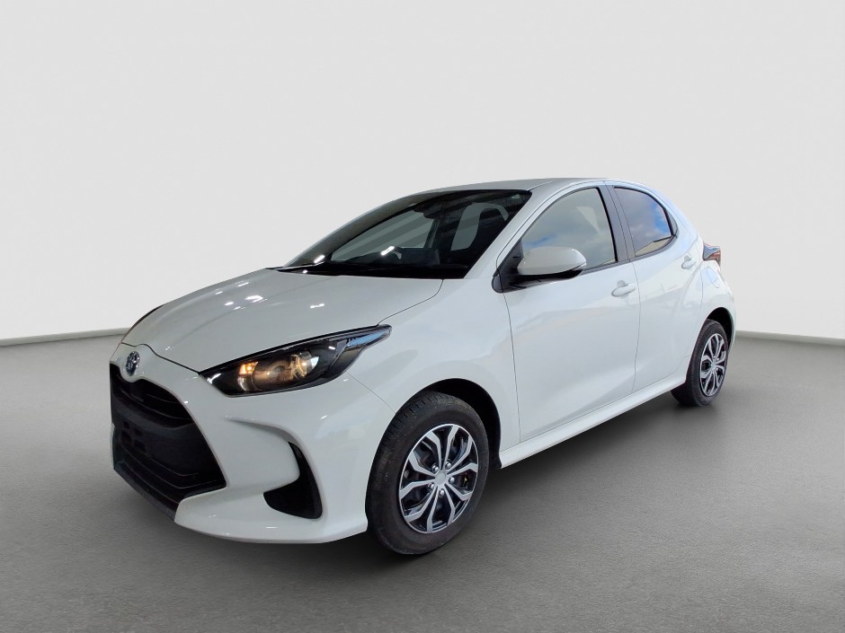 2022 Toyota Yaris  Hybrid - IMPORT