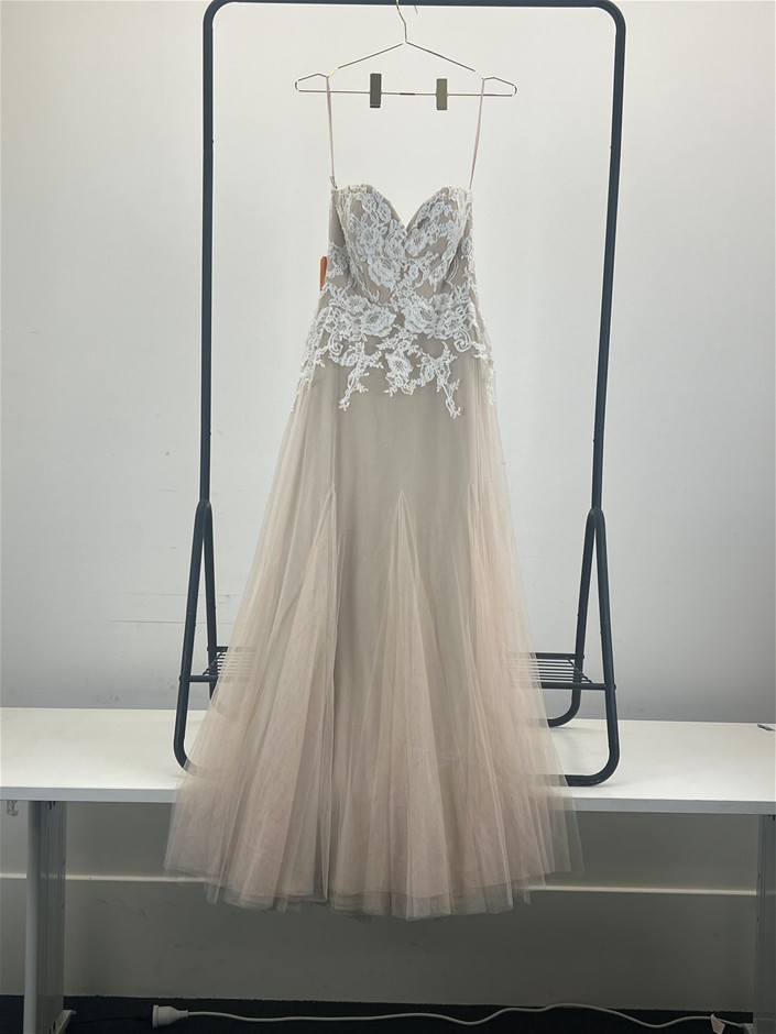 Bridal Dress, F – French By Wendy Makin