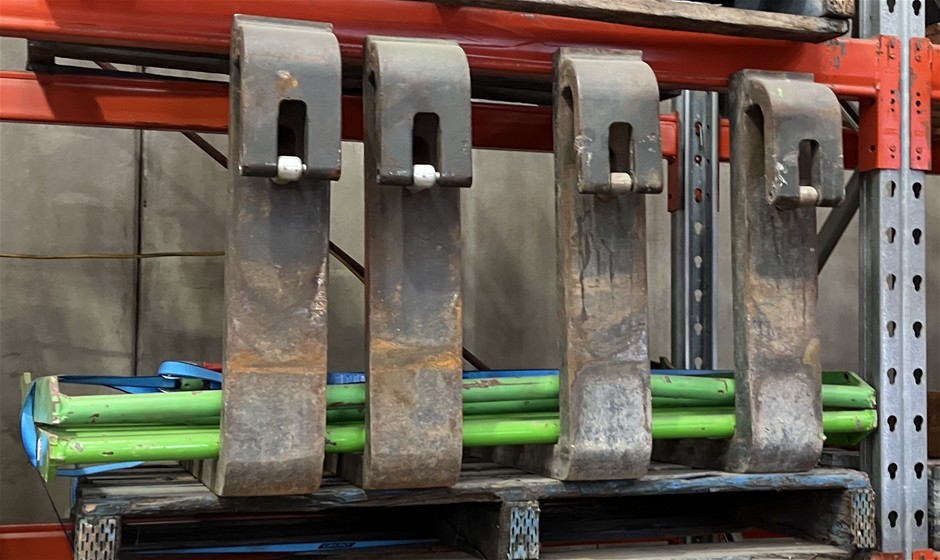 Merlo 2x Sets ot Telehandler Tynes & Load Guards - Milperra