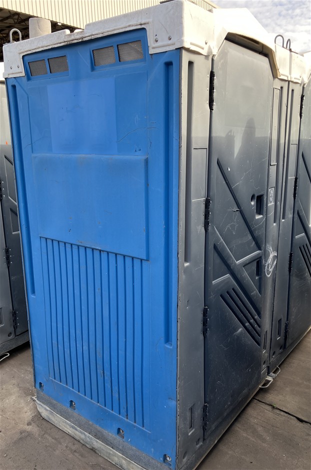 Portable Toilet - Fresh Water Flush - Glendenning