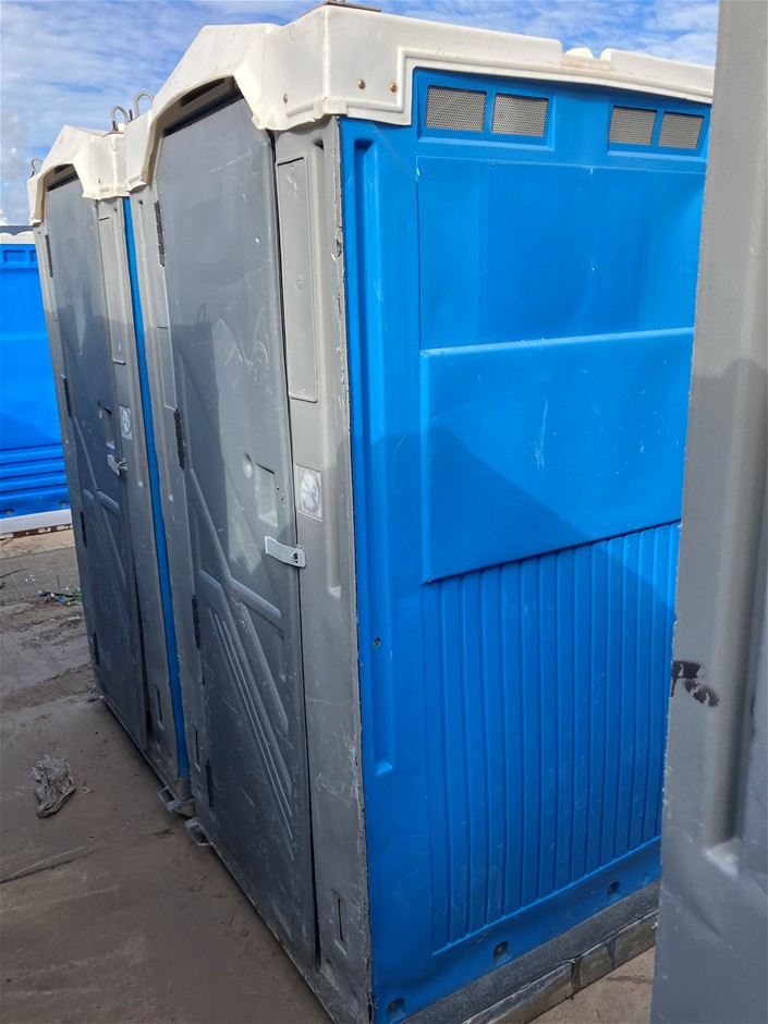 Portable Toilet - Fresh Water Flush - Glendenning