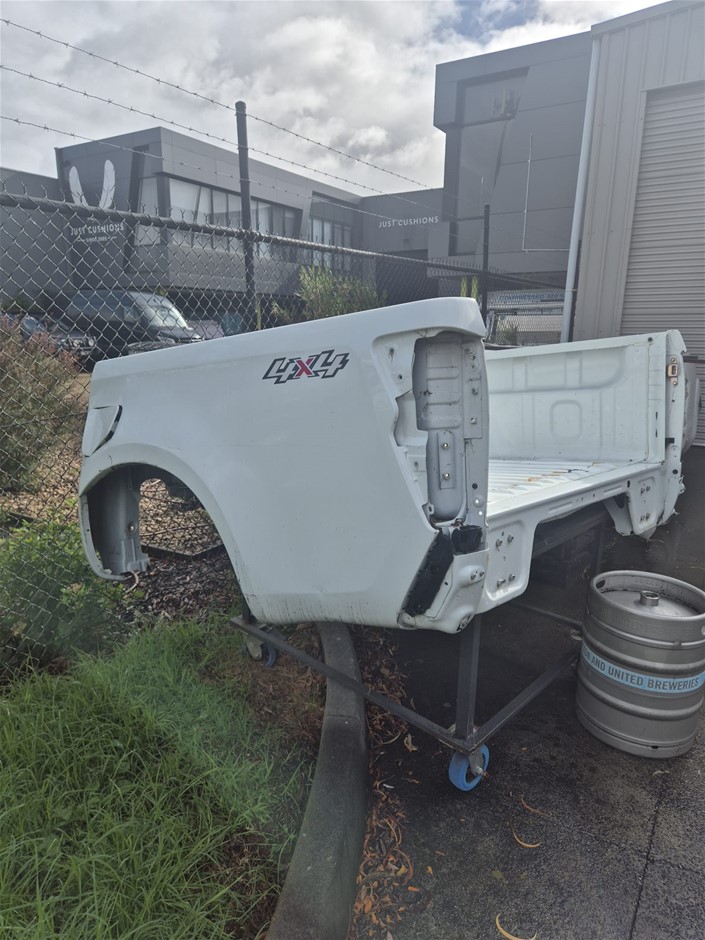 Ute Tub On Wheeled Stand