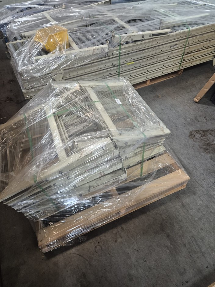 2 Pallets Roller Feed Table Comprising 10 Flights Of Conveyor