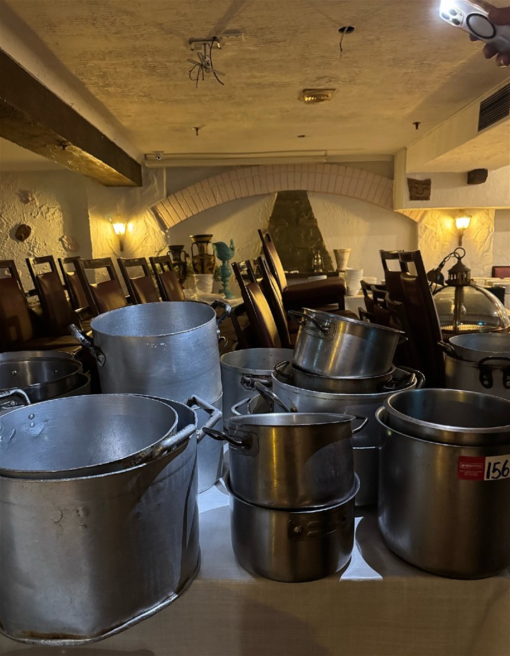 <B>Kitchen Pots</B>