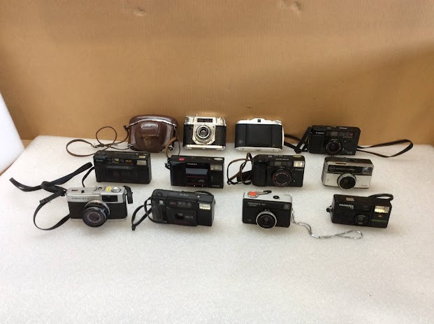 Canon&Kodak&Minolta&Olympus Trip 35 Hanimex VIF 110&Agfa Agfamatic 100 Mixe