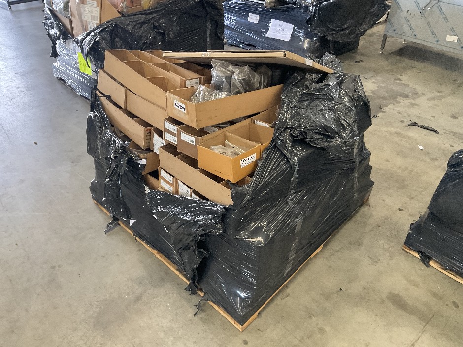 Pallet of Assorted Fittings