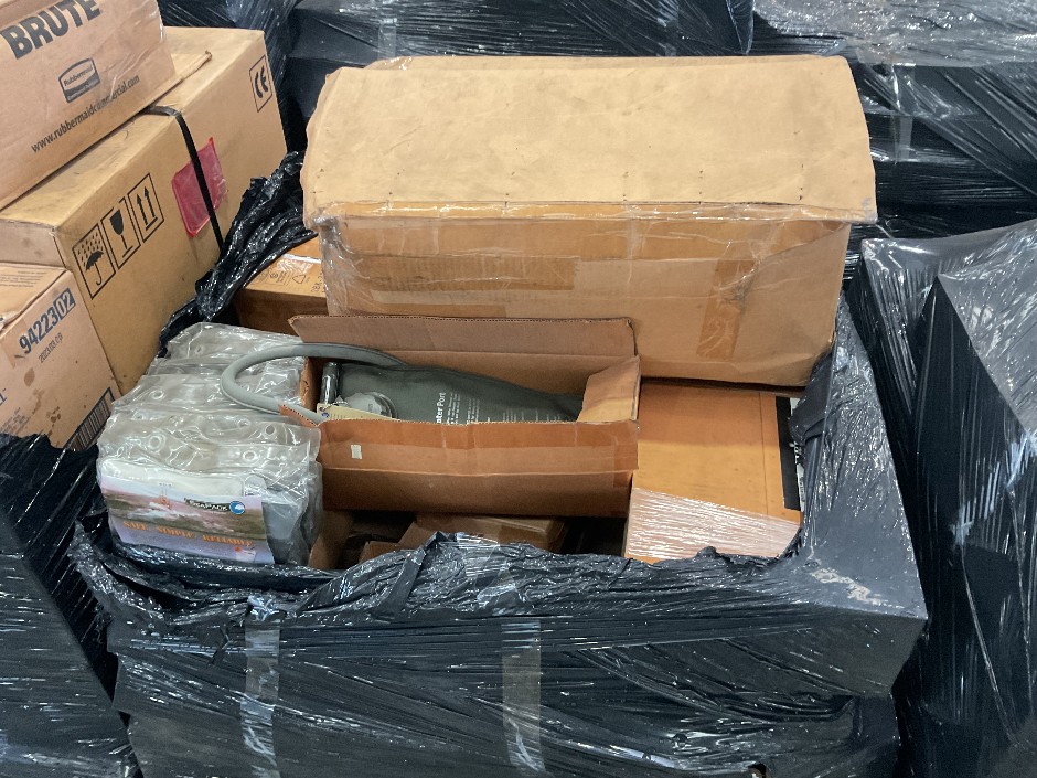 mixed pallet of general goods assortment