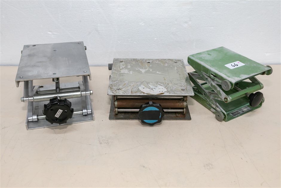 Lab Jacks 130 x 160mm, 150 x 200mm, 200 x 200mm