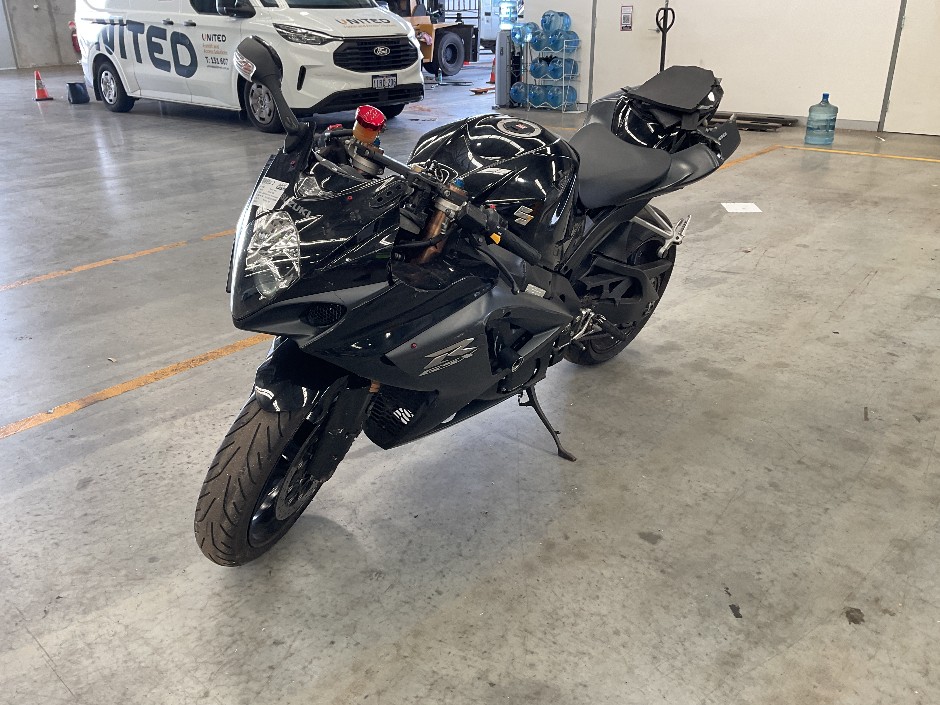 2008 Suzuki GSX-R1000R3 Motorcycle