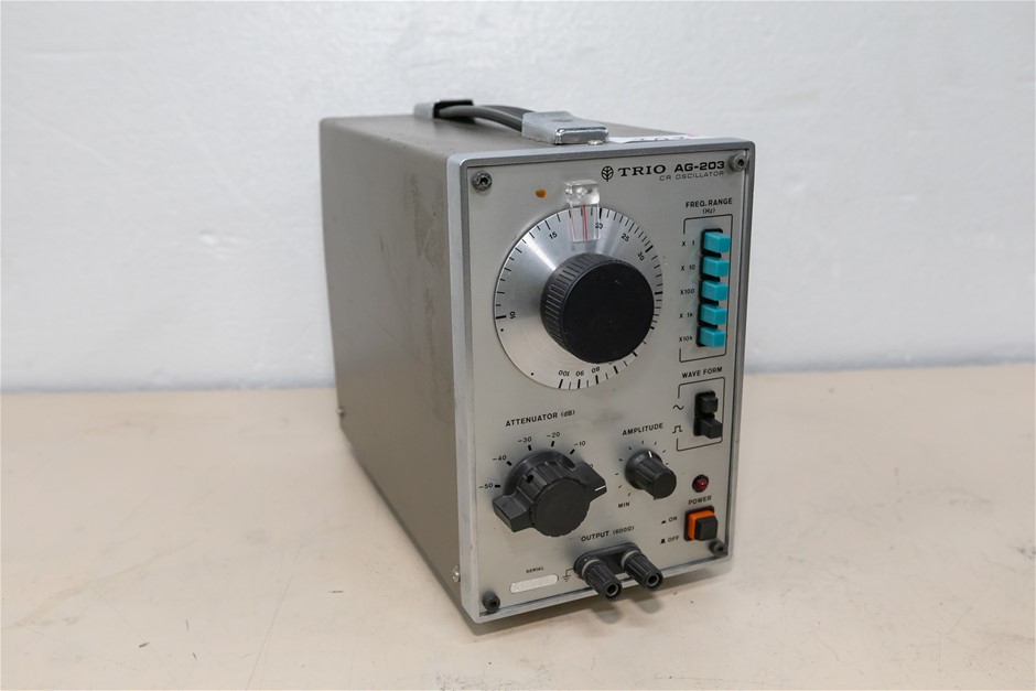 Audio Signal Generator 20Hz – 200kHz Sine or Square wave