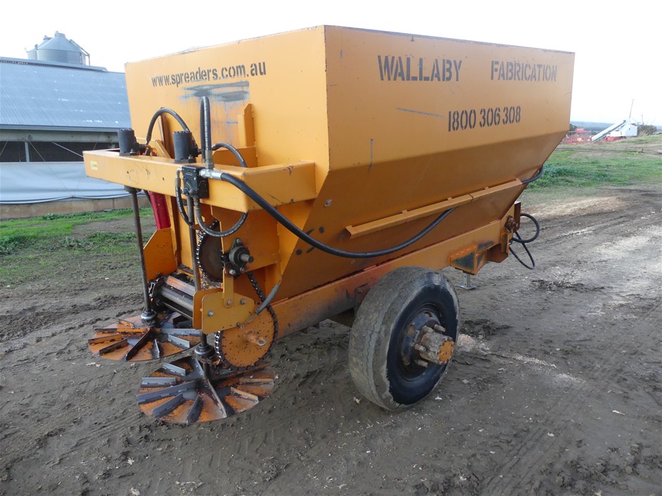 <B>Wallaby Fabrications Spreader</B>