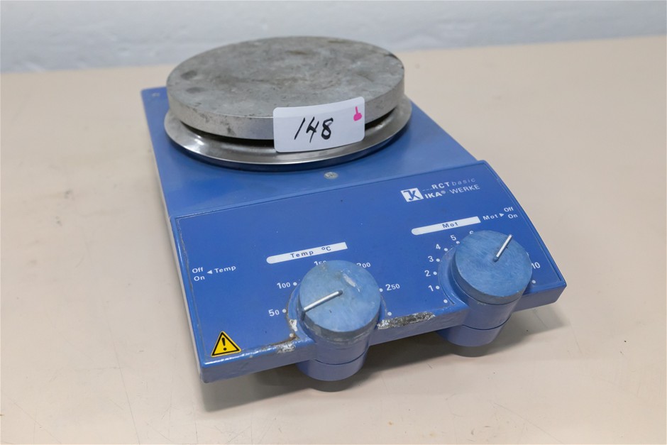 HotPlate Magnetic Stirrer Variable Speed & Temperature Control 135mm Plate