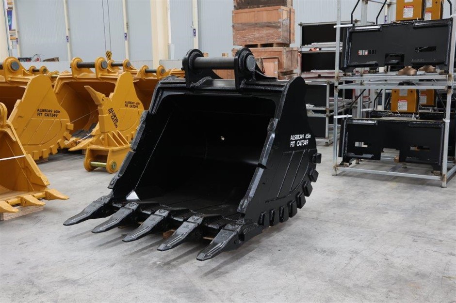 0009-5063095 · Unused 2026 LYALS ALSEB349DL Excavator Bucket
