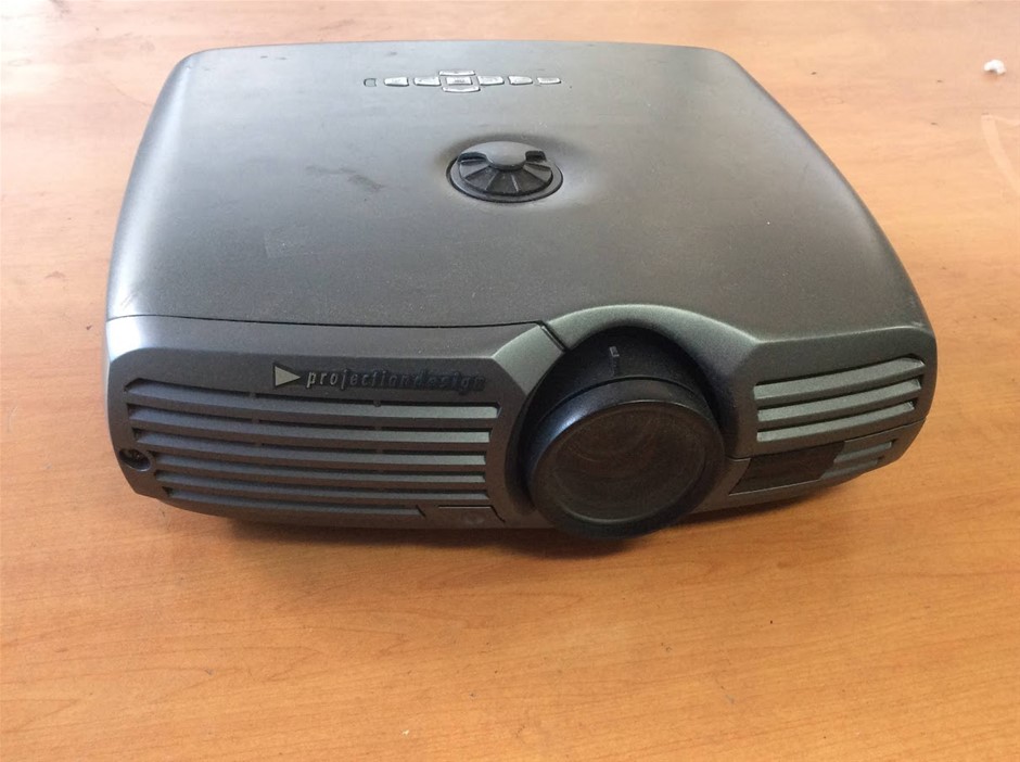 Projection design Evo22 SX+ Zoom Projector