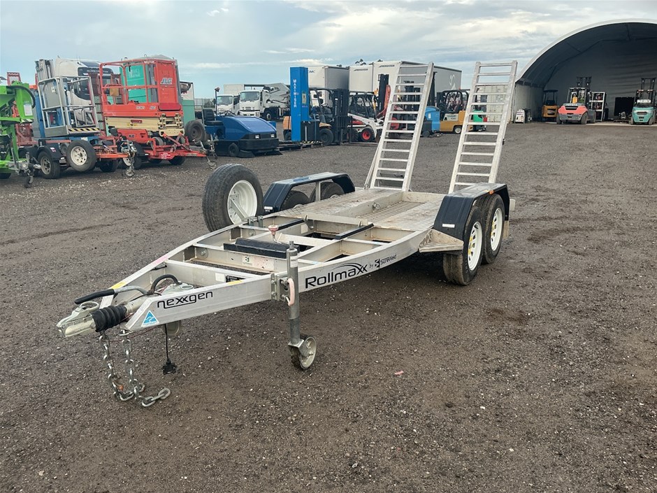 <p>2024 Sureweld SW2600 Tandem Plant Trailer</p>