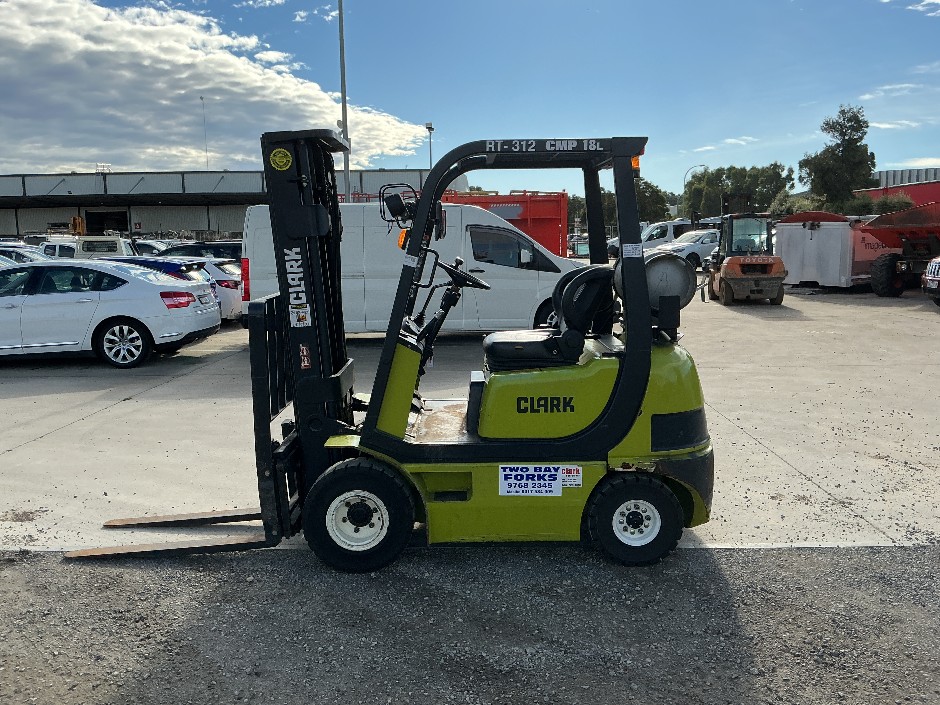 No Reserve 2010 Clark CMP18L LPG Forklift