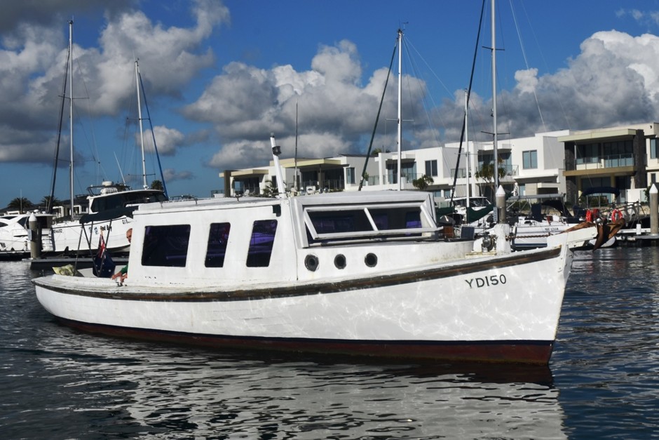 1952 Savage 40 Timber Boat